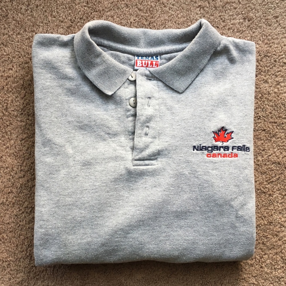 Vintage Texas Bull Niagara Falls Canada Sweatshirt